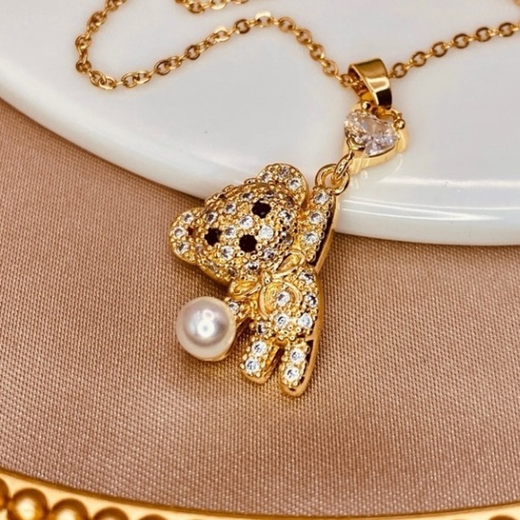 Cute Teddy Bear Pave CZ Heart Pearl Pendant Design Dainty Curb Chain Necklace - Picture 7 of 8